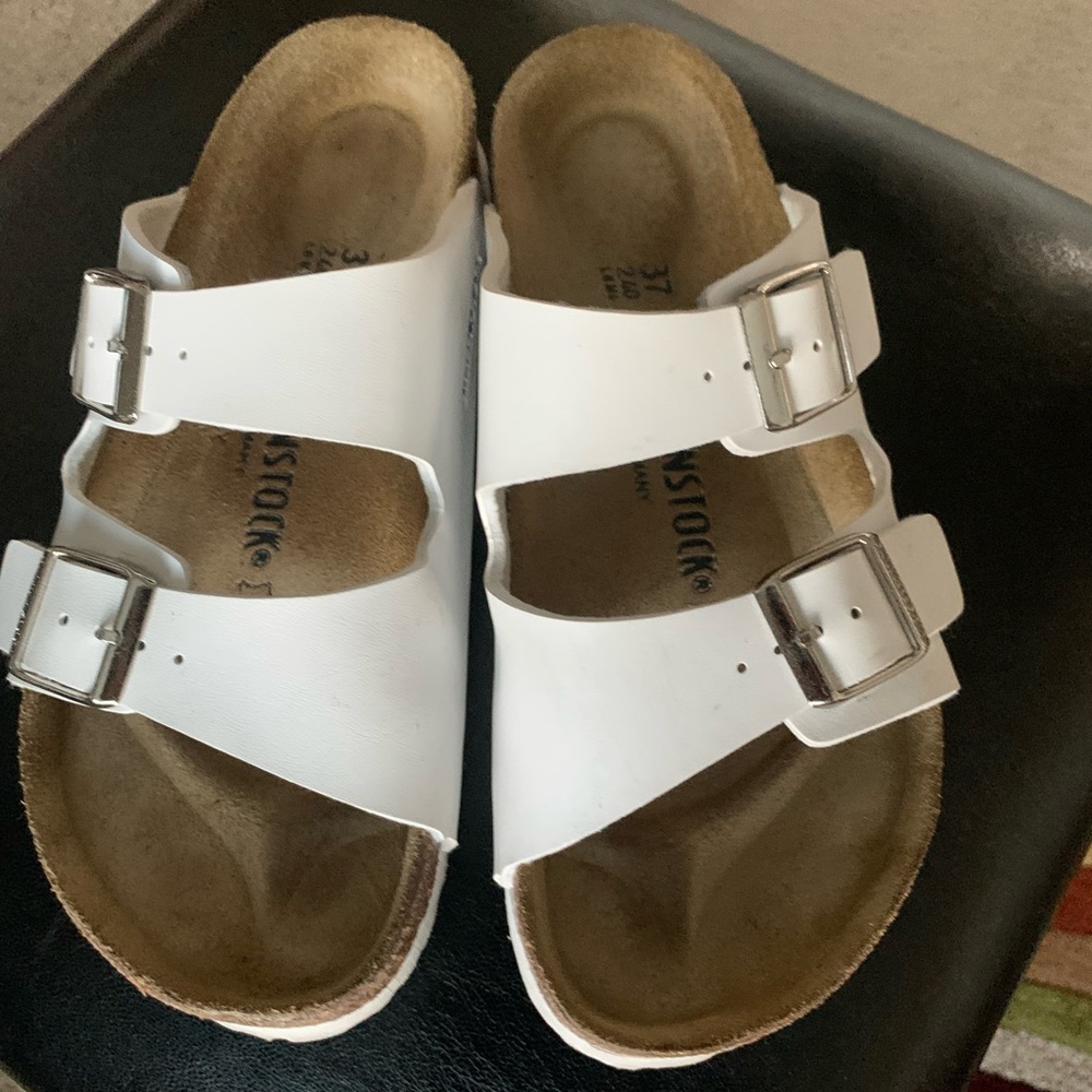 Birkenstock Arizona Birko-Flor White Sandals | Women's 6, EU 37